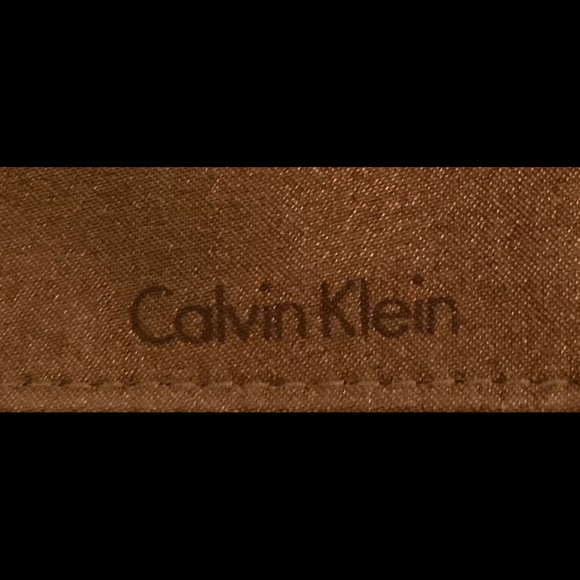 Calvin Klein bronze makeup bag - Picture 2 of 10